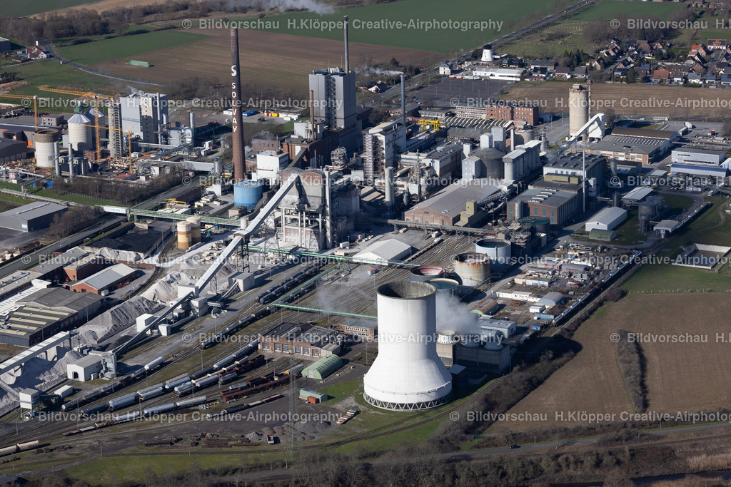 Luftbilder Xantener Str._Solvay Chemicals GmbH_47495 Rheinberg-1471 | Aerial view industry ,Xantener Str., Rheinberg ,Solvay Chemicals GmbH,Germany , Europe , North Rhine-Westphalia,Germany,Europe - Realisiert mit Pictrs.com