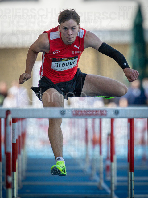 Juniorengala 2026; Mannheim, 14.06.2026 | MANNHEIM, GERMANY - JUNE 14, 2026 : Nils Breuer (SUI/Switzerland) competing in the men’s U20 110m hurdles during the Juniorengala 2026 at Michael-Hoffmann-Stadion on June 14, 2026 in Mannheim, Germany.