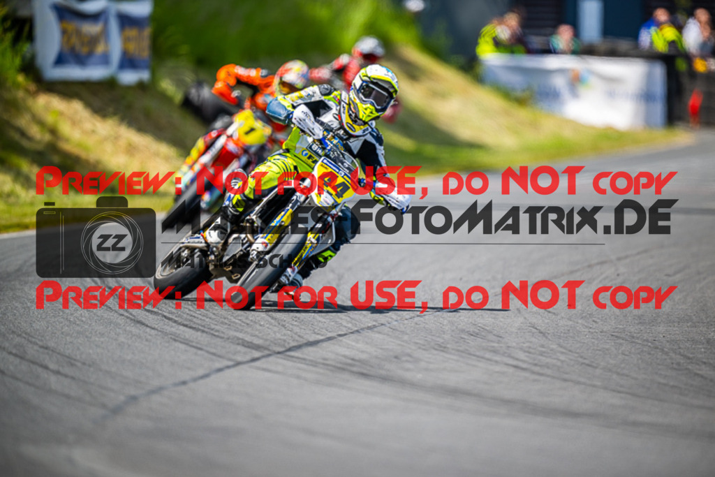 MaZZes_FotoMatrix_220529_7418 | Fotograf Mathias Schmid
Sportfotograf,
Eventfotograf,
Hochzeitsfotograf,
Portraitfotograf