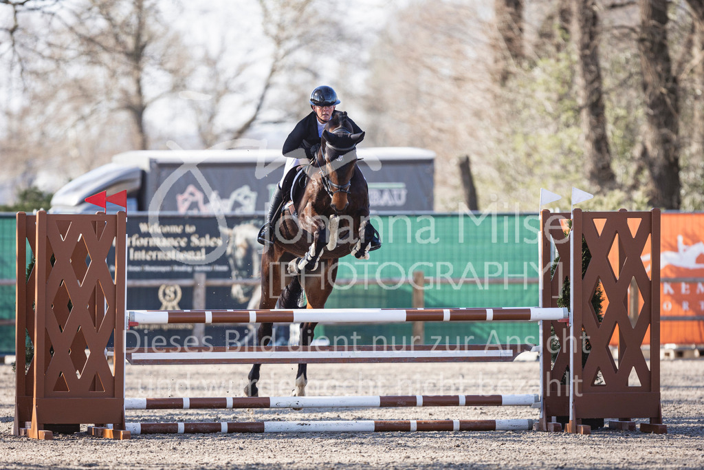 250408_Mühlen_SprPf-A2-237 | Deine schönsten Turniermomente als professionelle Fotos! Entdecke hochwertige Pferdesport-Fotografie im Online-Shop. Jetzt Fotos finden & bestellen!