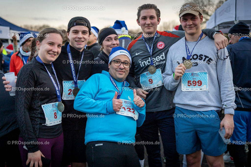 Bonner Nikolauslauf in Bonn, 08.12.2024 | Impressionen vom Bonner Nikolauslauf am 08.12.2024 in Bonn (Freizeitpark Rheinaue). Foto: BEAUTIFUL SPORTS/Axel Kohring