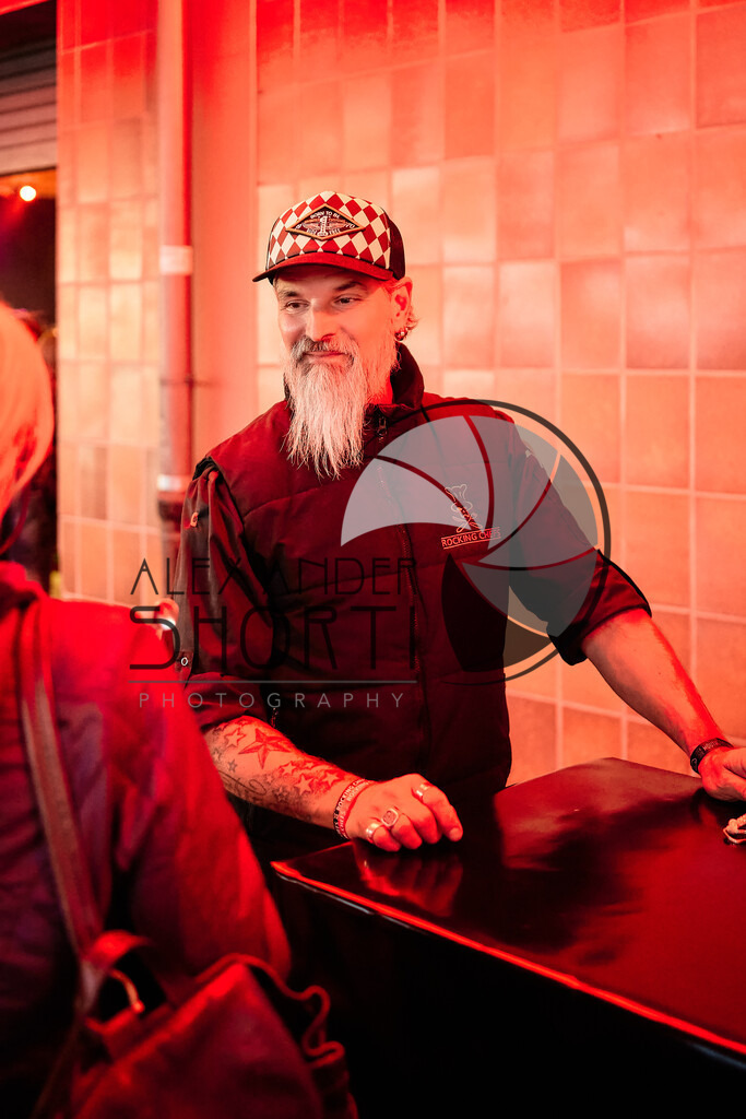 033_RC_OMEE_2025_05StationTeam_DRH07980 | alexandershorti - Realisiert mit Pictrs.com