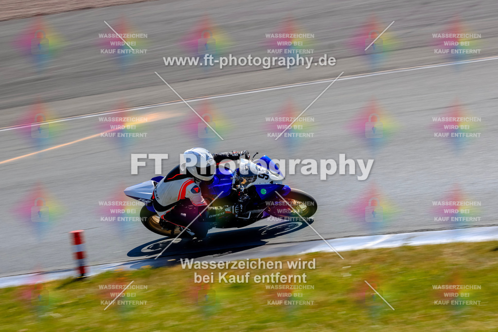 _TCM5891 | Hier findet Ihr Bilder von Touristenfahrten auf der Nürburgring Nordschleife oder von anderen Veranstaltungen die ich besucht habe. Viel Spass beim Durch Schauen 