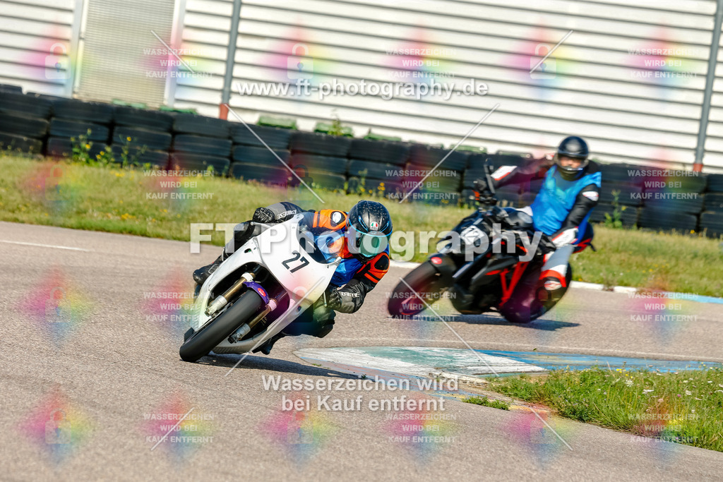 Chambley Juli-0378 | Hier findet Ihr Bilder von Touristenfahrten auf der Nürburgring Nordschleife oder von anderen Veranstaltungen die ich besucht habe. Viel Spass beim Durch Schauen 