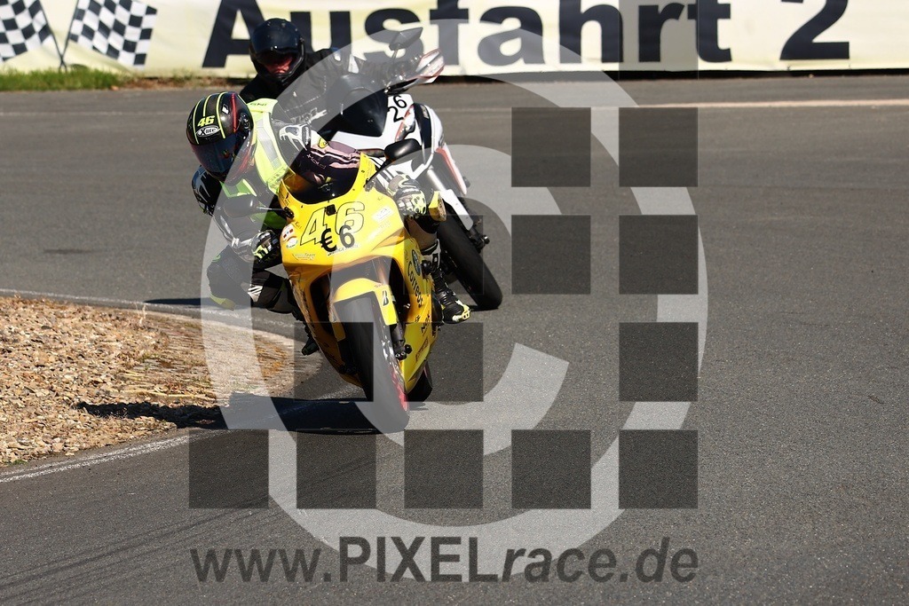 inst06-20250513_00522 | Schöne Erinnerungen an spannende Momente - das festzuhalten ist unser Job. PIXELrace.de ist seit 2003 auf den Rennstrecken Europas unterwegs um die Action draußen beim Fahren und die wunderbare Stimmung imm Fahrerlager für euch einzufangen.