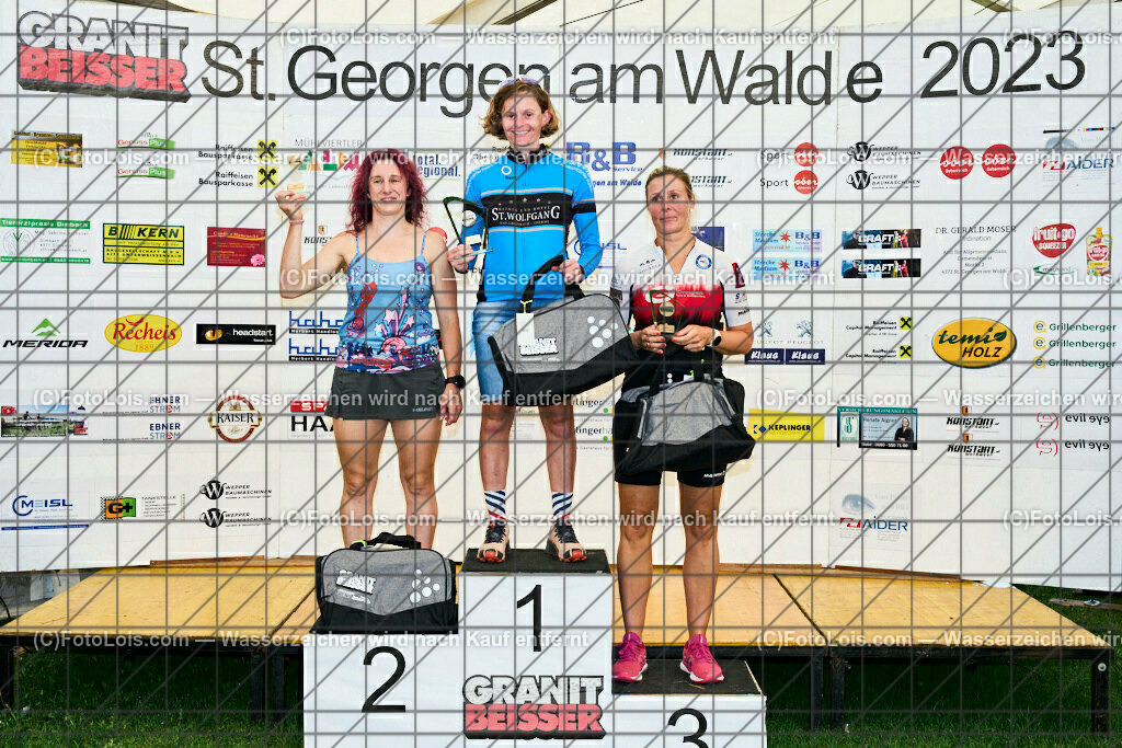 ALP8057_XXIX_GRANITBEISSER_Siegerehrung | (C)FotoLois.com, Alois Spandl, 29. GRANITBEISSER - Mountainbike-Marathon in St. Georgen am Walde, Start/Ziel/Siegerehrung, Sa 2. September 2023.