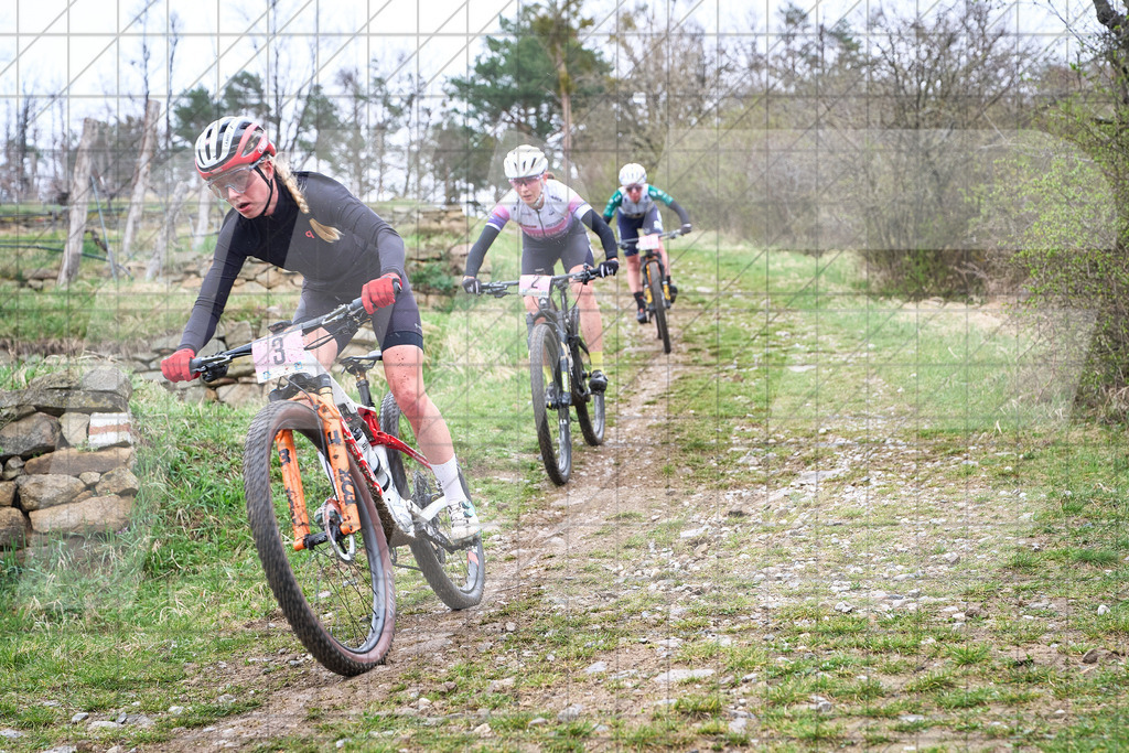 34. KTM Kamptal Trophy 3, GRZEGORZEWSKA Natalia (POL), Women Elite, UKS SMS MTB / Project28 vor 2, ČÁBELICKÁ Jitka (CZE), Cabtech racing team und 11, HEIGL Nadja (AUT), KTM Spada powered by BrentaBrakes | ZÖBING, Österreich – 2026-03-29: 34. KTM Kamptal Trophy3, GRZEGORZEWSKA Natalia (POL), Women Elite, UKS SMS MTB / Project28 vor 2, ČÁBELICKÁ Jitka (CZE), Cabtech racing team und 11, HEIGL Nadja (AUT), KTM Spada powered by BrentaBrakesFoto: © 2026 Martin Bihounek - MB Creative e.U.