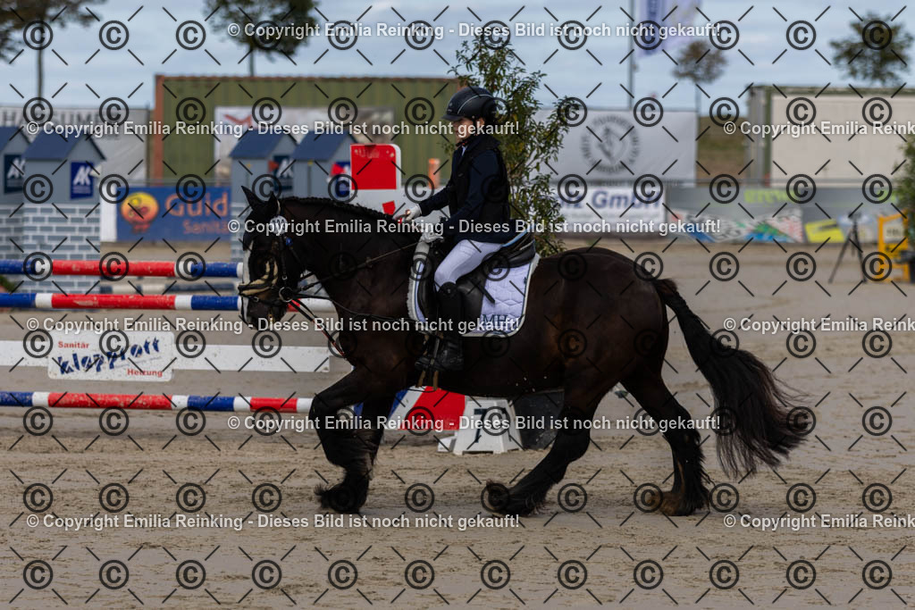 CL5A1921 | Emilia Reinking Fotografie - Realisiert mit Pictrs.com