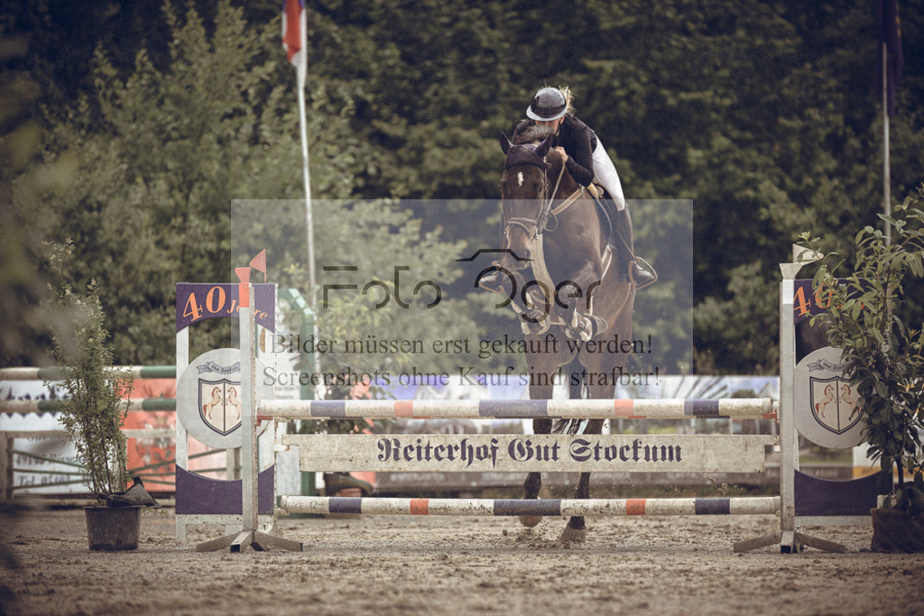 20240531-DOS_8054 | Entdecke hochwertige Reitturnierfotos von Foto Oger. Professionell, emotional und authentisch – jetzt Lieblingsmomente im Shop bestellen.Deutschlandweite Turnierfotografie. - Realized with Pictrs.com