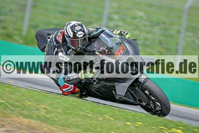 spof1987 | Professionelle Fotos von Sportveranstaltungen, aber auch Hochzeiten und anderen Events. - Realisiert mit Pictrs.com