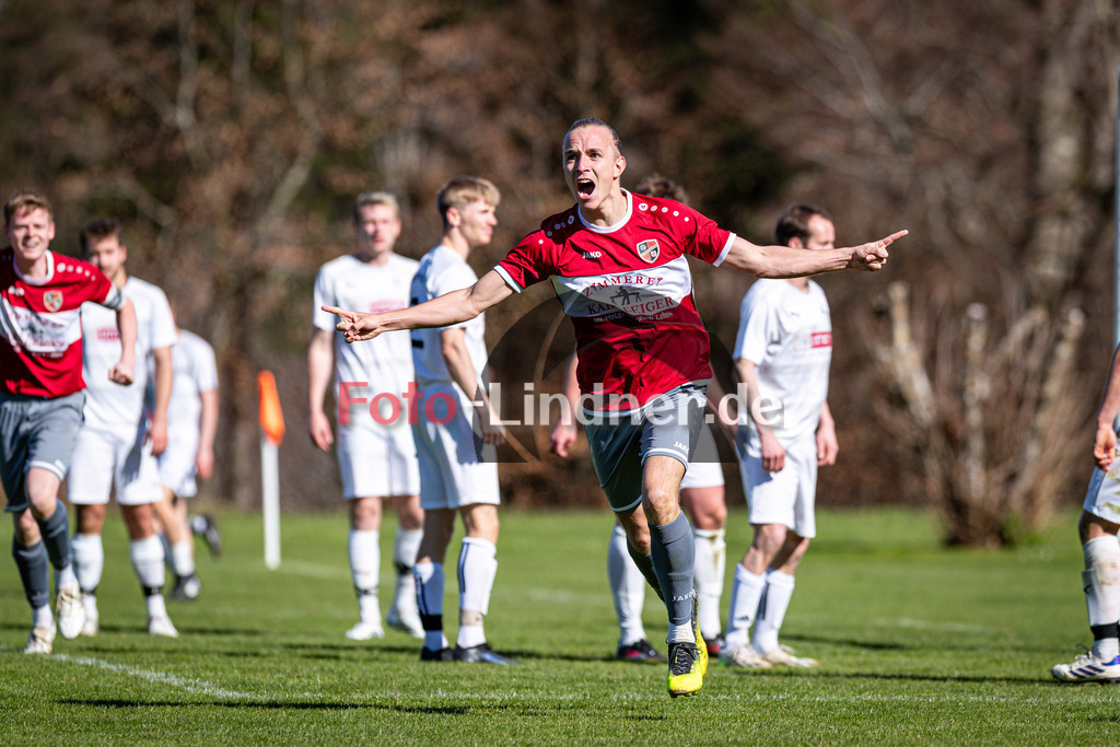 FC Wildsteig/Rottenbuch gegen Lenggrieser SC | Fußball Kreisliga Herren Oberbayern Zugspitze Gruppe 1 2025/26, FC Wildsteig/Rottenbuch gegen Lenggrieser SC, 20250406,Torjubel Roman TRAINER (FC Wildsteig/Rottenbuch 19),2025-04-06 in 82401 Rottenbuch (Am Sportplatz 1), Roman TRAINER (FC Wildsteig/Rottenbuch 19)Copyright: WolfgangxLindner www.foto-lindner.de