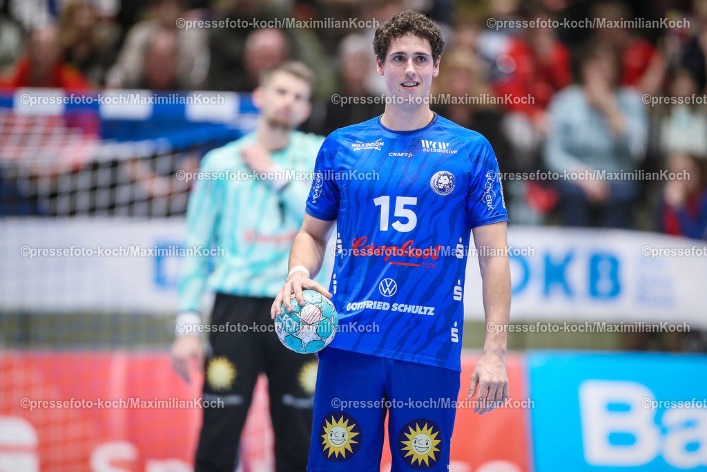 Wup1HBL24022401058 | 24.02.2024, Wuppertal, Handball, Uni-Halle, Liqui Moly Bundesliga, 23. Spieltag, Bergischer HC - TSV Hannover-Burgdorf: Mads Kjeldgaard Andersen (Bergischer HC)