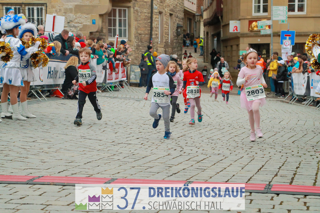 AOK JuniorCup 400m | 3Koenigslauf 2023 - Realisiert mit Pictrs.com