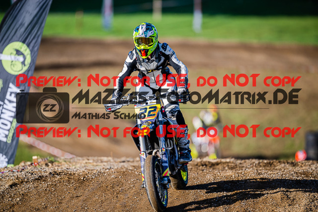 MaZZes_FotoMatrix_220903_8290 | S4