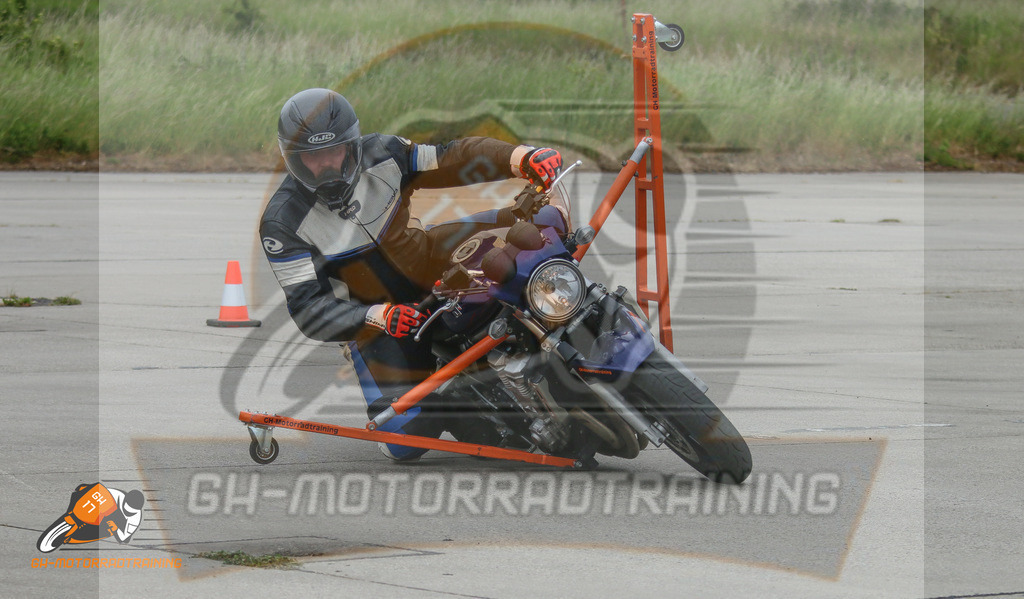 IMG_0062 | gh-motorradtraining-foto.de - Realisiert mit Pictrs.com
