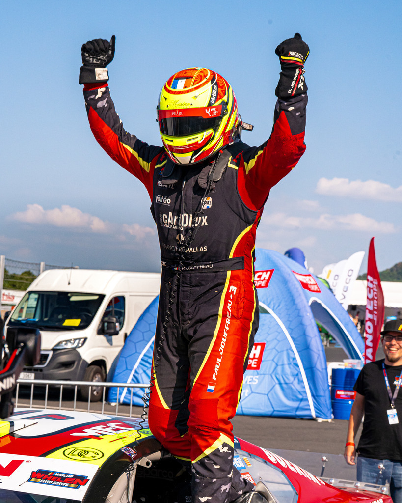 _DSC9073 | Exklusive Motorsport-Fotografie aus Leipzig von TXO Media – für Rennfahrer, Teams & Sponsoren. Sausemuth liefert starke Bilder, die Emotion zeigen. Jetzt buchen & glänzen! - Realisiert mit Pictrs.com