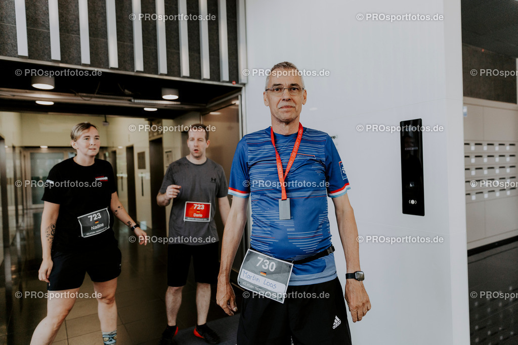 240825_Treppenlauf-638 | Professionelle Fotos Ihrer Laufsportveranstaltung.