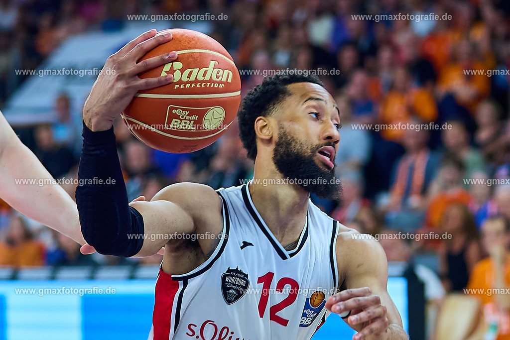 GER, ratiopharm ulm gegen FIT/ONE Würzburg Baskets, Basketball, 5. PlayOff, Halbfinale, EasyCredit Bundesliga, Spielzeit 2024/2025, 12.06.2025 | Davion Mintz (FIT/ONE Baskets Wuerzburg, #12)GER, ratiopharm ulm gegen FIT/ONE Würzburg Baskets, Basketball, 5. PlayOff, Halbfinale, EasyCredit Bundesliga, Spielzeit 2024/2025, 12.06.2025Foto: Eibner-Pressefoto/Gerald Oelze-de Stoppany