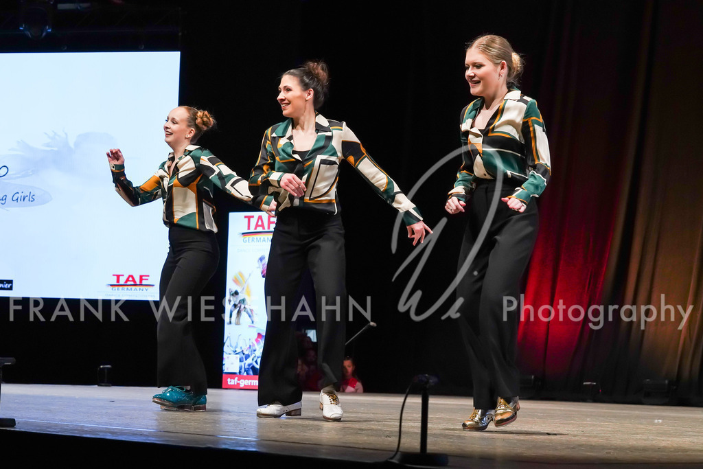 FW709049 | FRANK WIESEHAHN MEDIA - Realisiert mit Pictrs.com