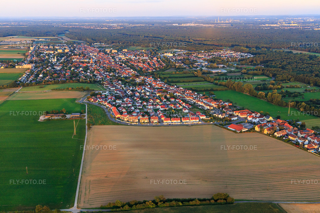 Luftbild: Am Höhenweg aus Westen in Kandel im Bundesland Rheinland-Pfalz in Deutschland. Foto: IMG_094507.jpg vom 01.09.2016 durch Werner Riehm/FLY-FOTO.de