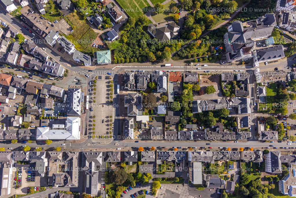 Arnsberg220903502 | Luftbild, Auferstehungskirche am Neumarkt, Altstadt, Arnsberg, Sauerland, Nordrhein-Westfalen, Deutschland