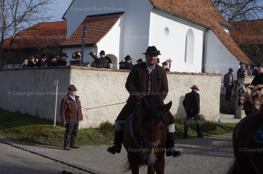 IMGP1066 | fotografiert von Axel PollmannLeonhardi Wallfahrt Benediktbeuern und Murnau, Fronleichnam, Fasching, Landschaft im Loisachtal und Benediktbeuern  - Realisiert mit Pictrs.com