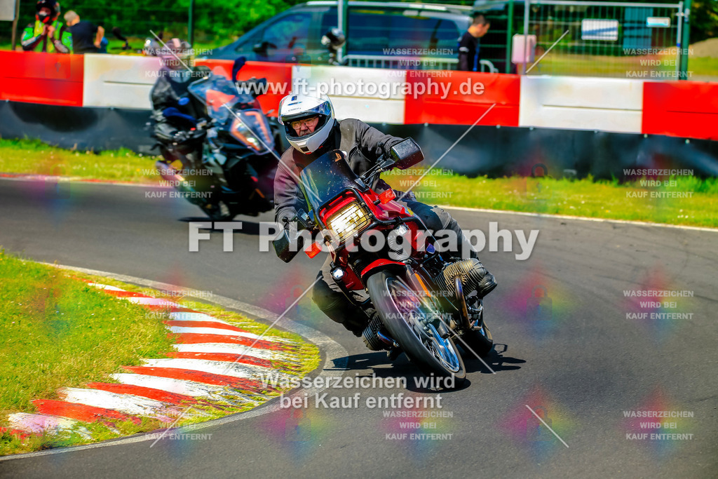 _NBG4340 | Hier findet Ihr Bilder von Touristenfahrten auf der Nürburgring Nordschleife oder von anderen Veranstaltungen die ich besucht habe. Viel Spass beim Durch Schauen 