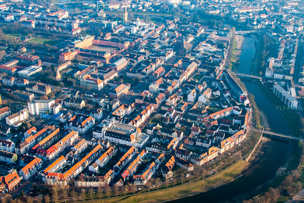 Luftbild: Murgstr in Rastatt im Bundesland Baden-Württemberg in Deutschland. Foto: IMG_61976.jpg vom 31.01.2014 durch Werner Riehm/FLY-FOTO.de