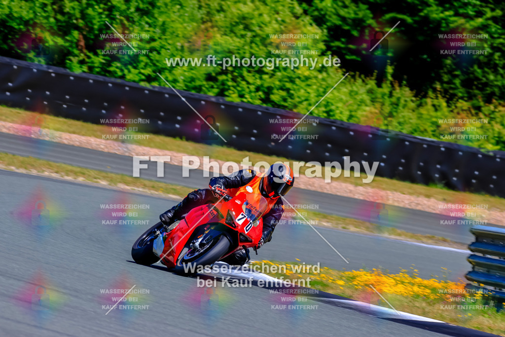 _TCM6387 | Hier findet Ihr Bilder von Touristenfahrten auf der Nürburgring Nordschleife oder von anderen Veranstaltungen die ich besucht habe. Viel Spass beim Durch Schauen 
