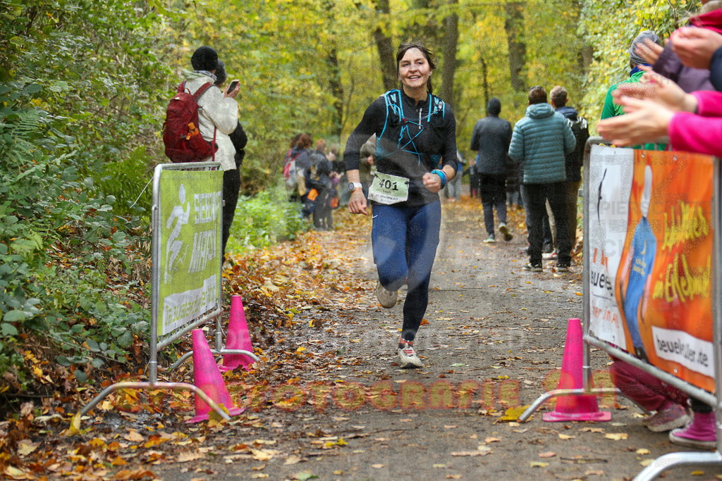 251026_1252_EX1_1644 | Sportfotografie im Rhein-Sieg Kreis, Köln, Bonn, NRW, Rheinland Pfalz, Hessen, etc. Unser Tätigkeitsfeld umfasst den Laufsport vom Volkslauf über den Marathon, Duathlon, Triathon bis zum Ultralauf wie Kölnpfad Ultra oder Schindertrail.