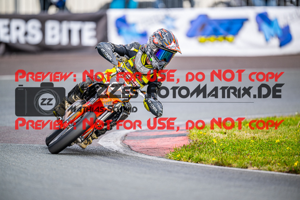 MaZZes_FotoMatrix_231001_3525 | ROOKIES