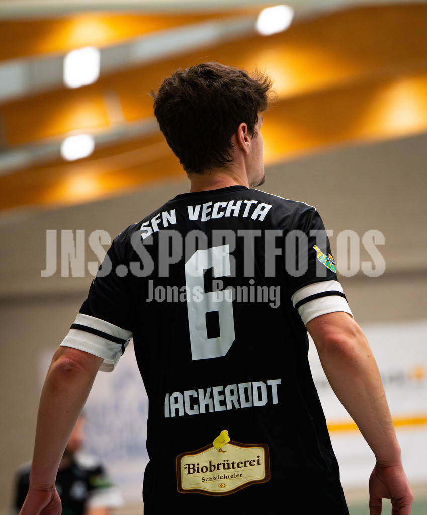 Handball I Herren I Saison 2025-2026 I Verbandsliga West I 13. Runde I SFN Vechta - HSG Varel II I 7616 | Philipp Mackerodt (6, SFN Vechta) - Realisiert mit Pictrs.com
