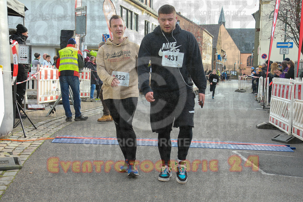 221127_1106_EX1_1555 | Sportfotografie im Rhein-Sieg Kreis, Köln, Bonn, NRW, Rheinland Pfalz, Hessen, etc. Unser Tätigkeitsfeld umfasst den Laufsport vom Volkslauf über den Marathon, Duathlon, Triathon bis zum Ultralauf wie Kölnpfad Ultra oder Schindertrail.