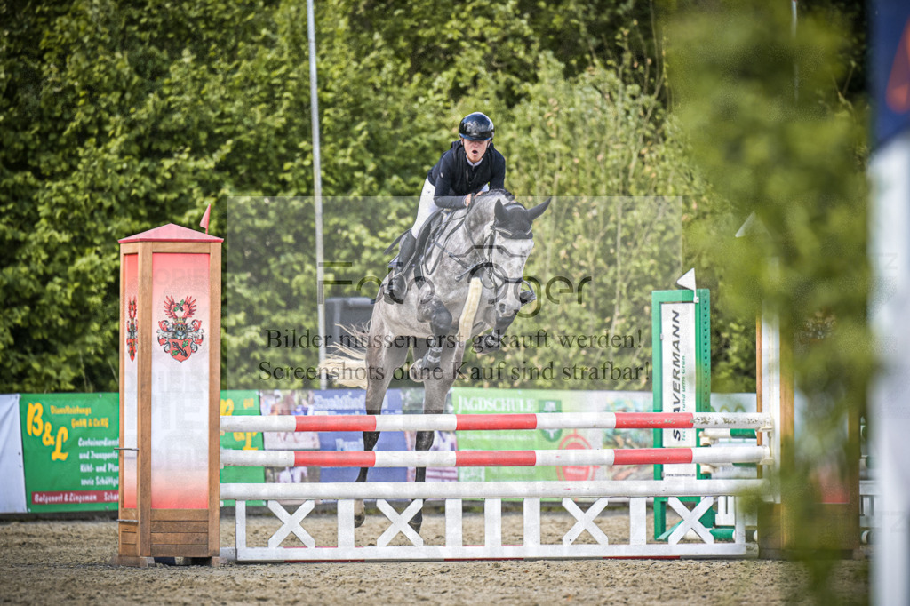 DOS_0619 | Entdecke hochwertige Reitturnierfotos von Foto Oger. Professionell, emotional und authentisch – jetzt Lieblingsmomente im Shop bestellen.Deutschlandweite Turnierfotografie. - Realisiert mit Pictrs.com