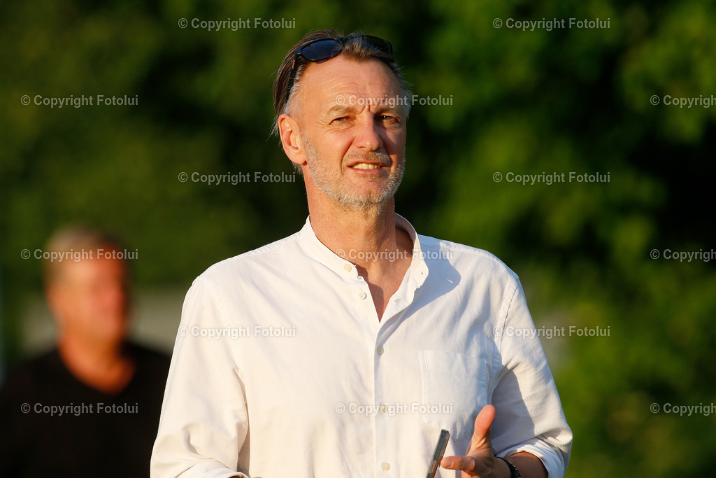 A_LUI_060625_34 | SPORT FUSSBALL REGIONALLIGA MITTE ASKOE OEDT-GLEISDORF 09 06.06.2025 IM BILD: DER NEUE TRAINER HANSI KLEER  (OEDT) FOTOLUI