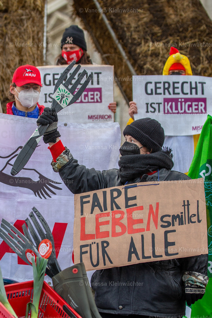 220122_WHES-8 | Vanessa Kleinwächter - Realisiert mit Pictrs.com