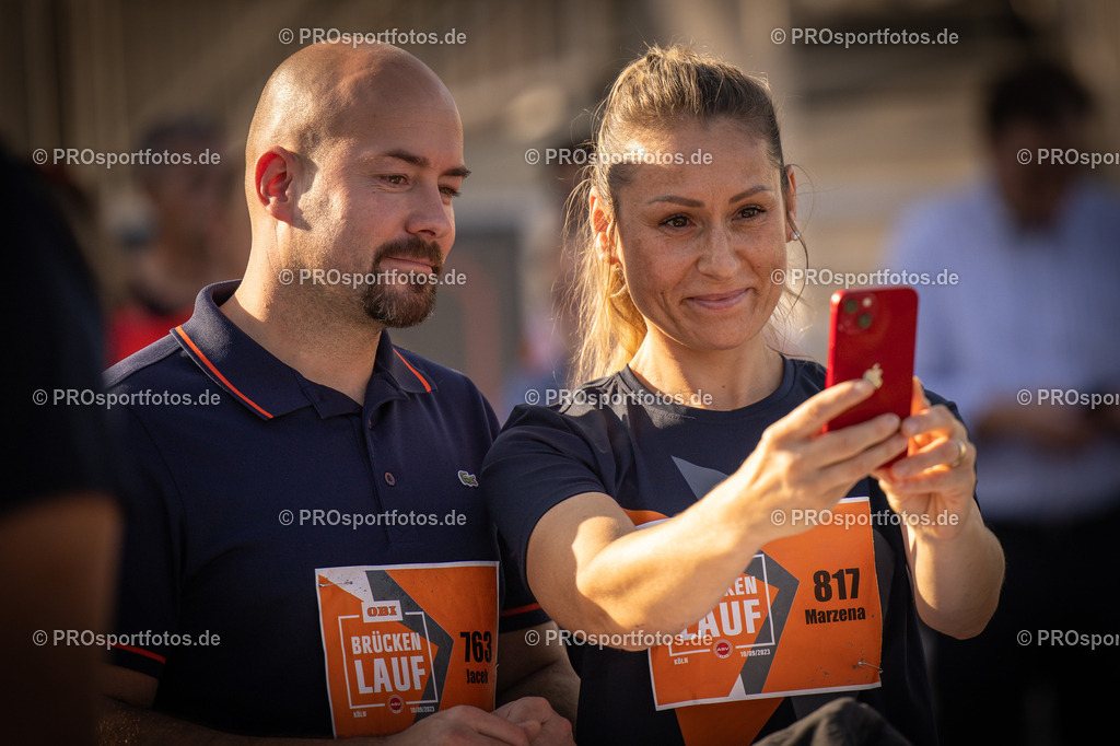 OBI ASV Koelner Brueckenlauf; Koeln, 10.09.23 | Impressionen vom OBI ASV Koelner Brueckenlauf am 10.09.23 am Olympiamuseum in Koeln (Deutschland). Foto: BEAUTIFUL SPORTS/Axel Kohring