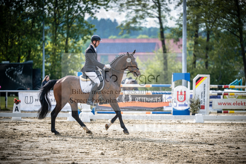 DOS_1783 | Reitturnier Venne - Realisiert mit Pictrs.com