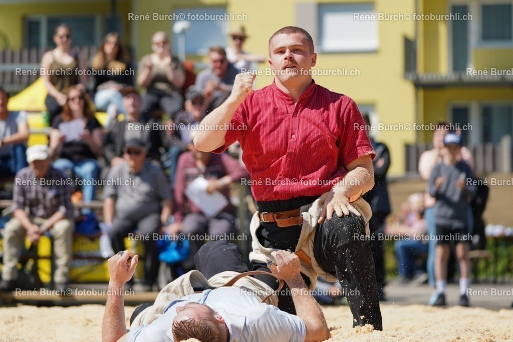 20220418-DSC07421 | René Burch leidenschaftlicher Fotograf aus Kerns in Obwalden.  Hier finden sie Sport, Landschaft und Natur Fotografie.
 - Realisiert mit Pictrs.com