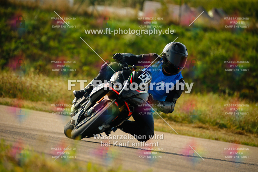 _MOT6444 | Hier findet Ihr Bilder von Touristenfahrten auf der Nürburgring Nordschleife oder von anderen Veranstaltungen die ich besucht habe. Viel Spass beim Durch Schauen 