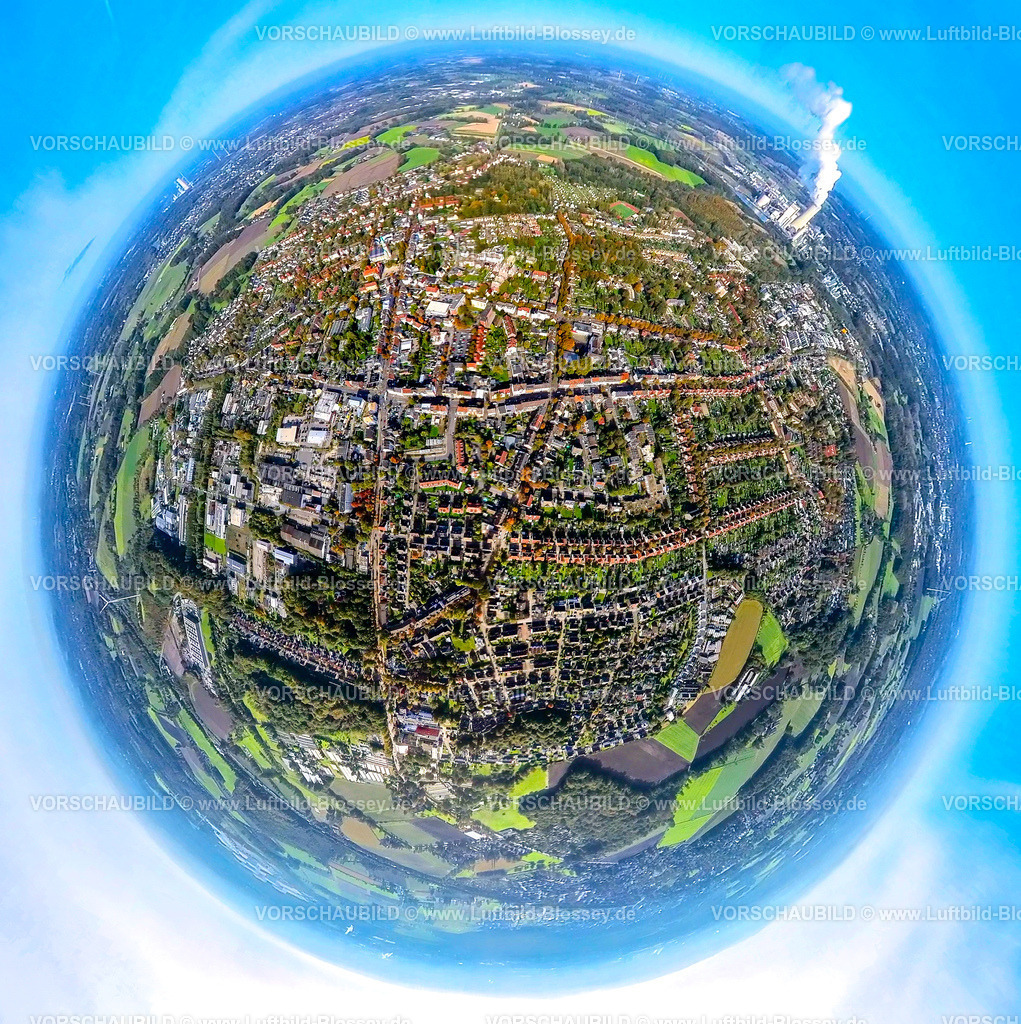 Luenen241190596Brambauer | Luftbild, Ortsansicht und Wohngebiet Waltroper Straße und Königsheide, Zechensiedlung Lünen Brambauer - Alte Kolonie, rechts das Trianel Kohlekraftwerk Lünen mit Rauchwolke, Erdkugel, Fisheye Aufnahme, Fischaugen Aufnahme, 360 Grad Aufnahme, tiny world, little planet, fisheye Bild, Brambauer, Lünen, Ruhrgebiet, Nordrhein-Westfalen, Deutschland