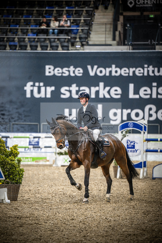 DOS_2987 | Entdecke hochwertige Reitturnierfotos von Foto Oger. Professionell, emotional und authentisch – jetzt Lieblingsmomente im Shop bestellen.Deutschlandweite Turnierfotografie. - Realisiert mit Pictrs.com