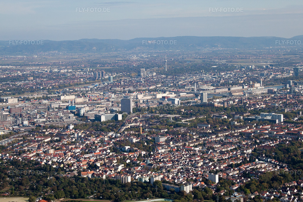Luftbild: BASF Süd im Ortsteil Friesenheim in Ludwigshafen im Bundesland Rheinland-Pfalz in Deutschland. Foto: IMG_21868.jpg vom 09.10.2009 durch Werner Riehm/FLY-FOTO.de