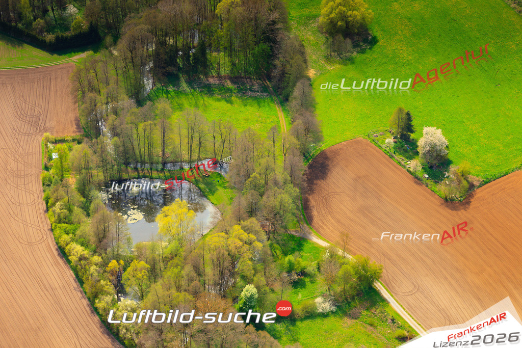 Die Luftaufnahme der Stadt Weismain wurde vom UL-Flugzeug heraus erstellt ( keine Drohne )- hohe Auflösung für beste Qualität