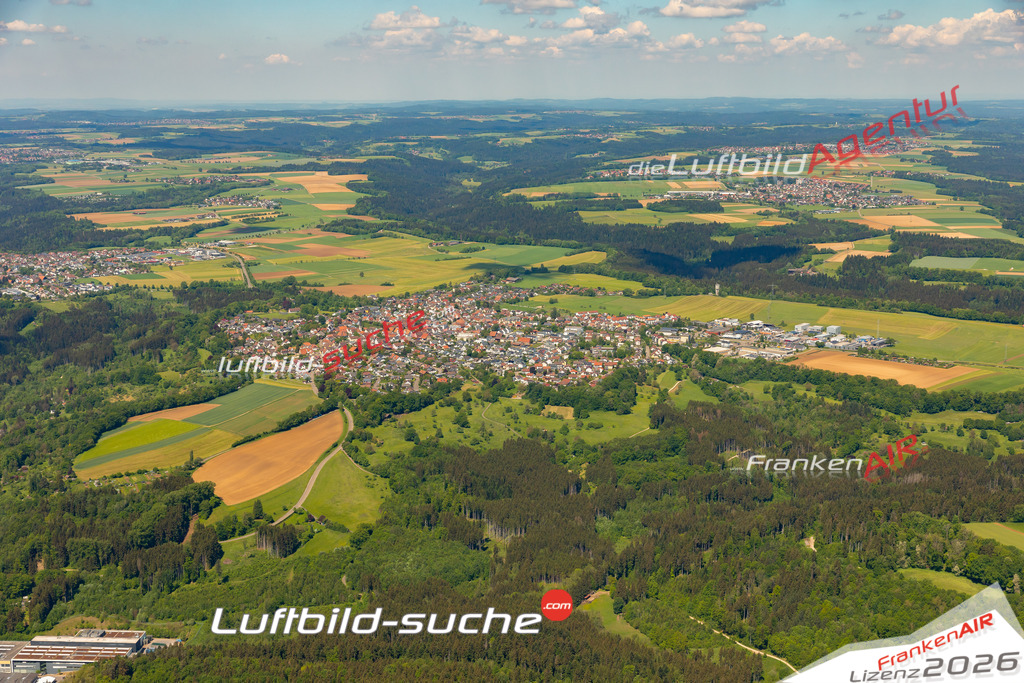 Das Luftbild zeigt : Lindach Schwäbisch Gmünd - Die Luftaufnahme wurde 2024 vom UL-Flugzeug aus erstellt ( keine Drohne ) - Hochauflösende Luftaufnahme - Für grossformatige Ausdrucke geeignet. Die Geschenkidee !Mit Lizenz und Bildrechte bestellbar