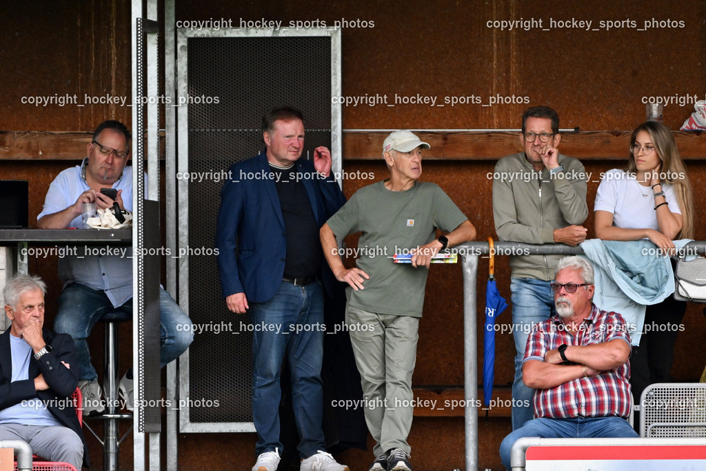 SAK vs. ATUS Ferlach | Sportlicher Leiter SAK Silvester Kumer, SAK vs. ATUS Ferlach, SAK vs. ATUS Ferlach am 01.08.2025 in Klagenfurt (Sportpark Welzenegg), Austria, (Photo by Bernd Stefan)