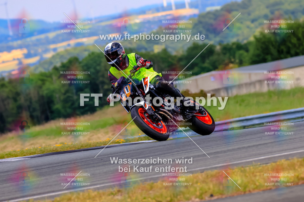 _TCM5147 | Hier findet Ihr Bilder von Touristenfahrten auf der Nürburgring Nordschleife oder von anderen Veranstaltungen die ich besucht habe. Viel Spass beim Durch Schauen 