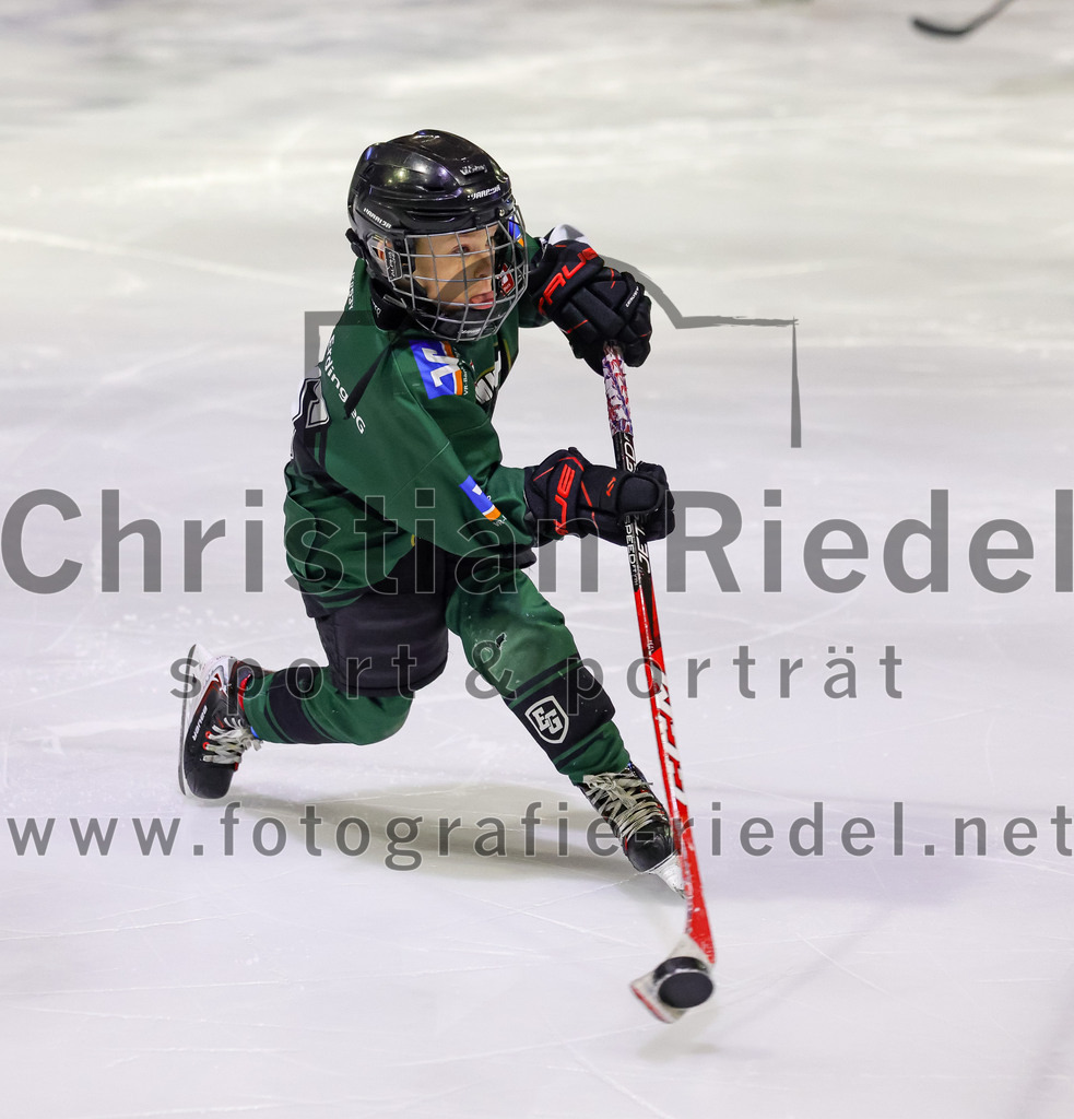 2025-12-14_098_TSV_Erding_gegen_ECDC_Memmingen_Indians | Erding, Deutschland, 14.12.2025:Eishockey, Oberliga Süd 2025 / 2026, 26. Spieltag, TSV Erding gegen ECDC Memmingen Indians, Endergebnis: 1:2Foto: Christian Riedel / fotografie-riedel.net