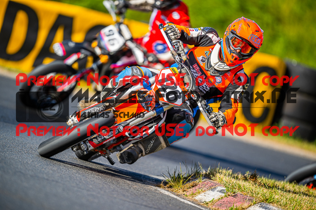 MaZZes_FotoMatrix_220528_4492 | Fotograf Mathias Schmid
Sportfotograf,
Eventfotograf,
Hochzeitsfotograf,
Portraitfotograf