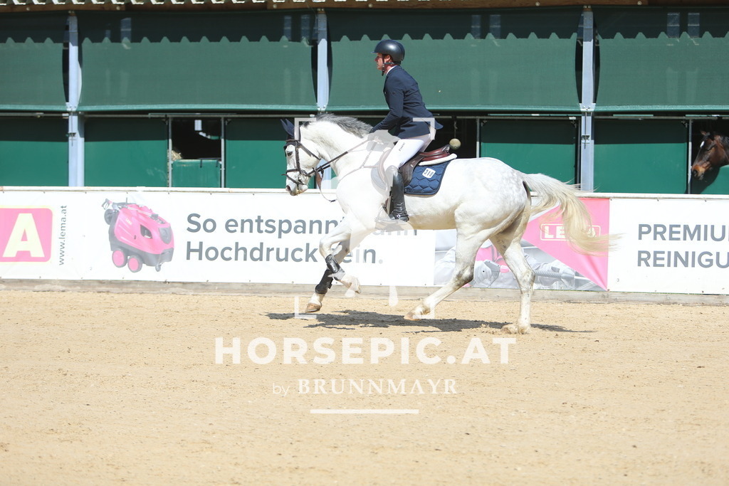 DL2Q9675 | Willkommen bei Brunnmayr - Design & Fotografie – Ihrem Spezialisten für Reitturniere und Pferdeveranstaltungen in Oberösterreich, Salzburg und Bayern! Seit über 17 Jahren sind wir leidenschaftlich dabei.